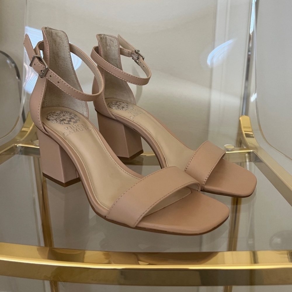 Vince Camuto Margry Black Heel Sandal * New Size 6 Nude